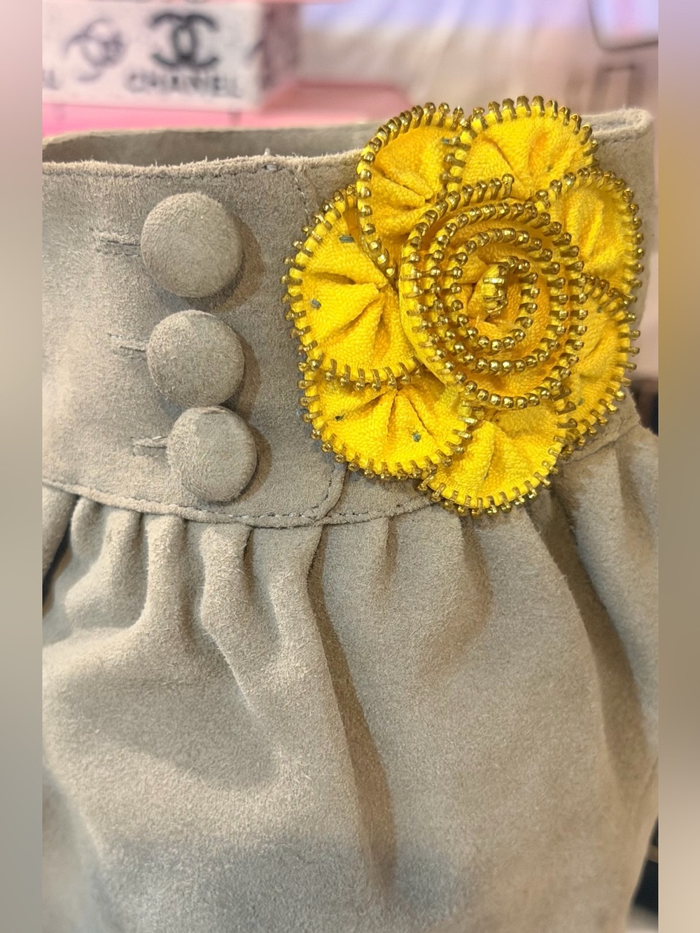 EUC🌼💝Dolce Vita 
Suede High-Heel Knee Boots with Yellow Flower Accent. - Picture 8 of 11